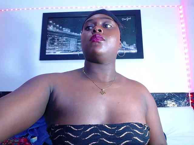 bigass-ebony webcam