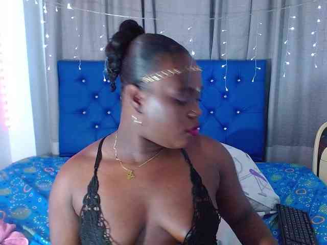 bigass-ebony webcam
