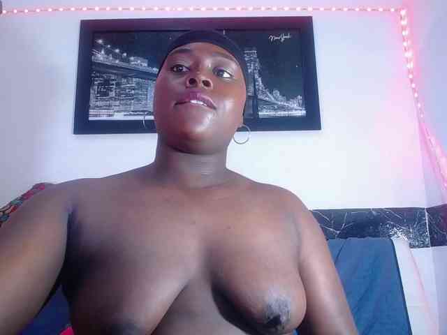 bigass-ebony webcam