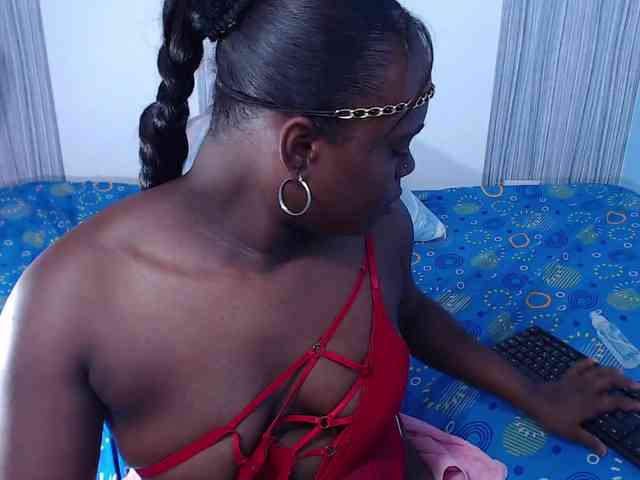 bigass-ebony webcam