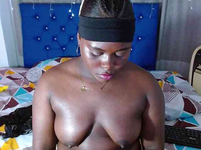 bigass-ebony webcam