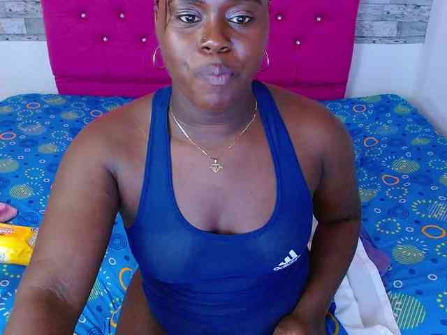 bigass-ebony webcam