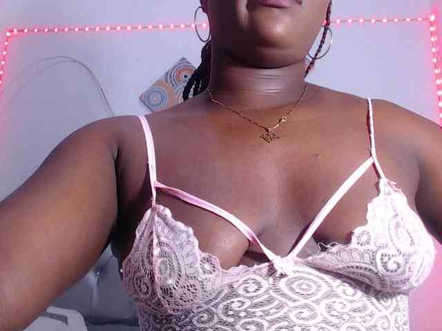 bigass-ebony webcam