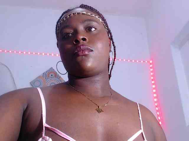 bigass-ebony webcam