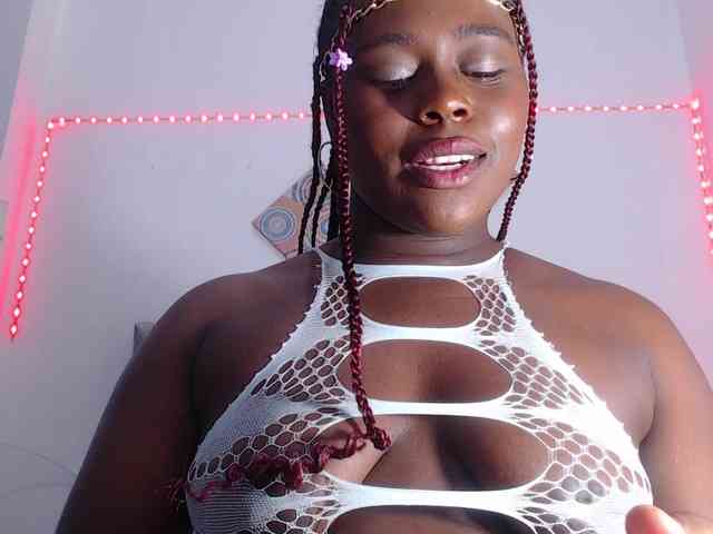 bigass-ebony webcam