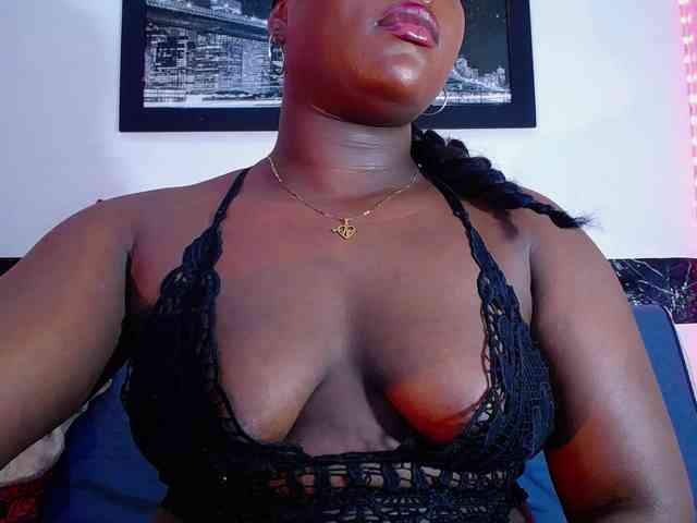 bigass-ebony webcam