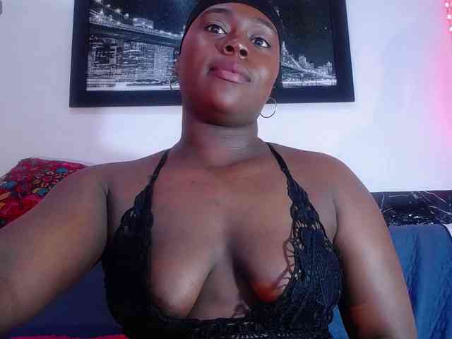 bigass-ebony webcam