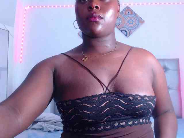 bigass-ebony webcam