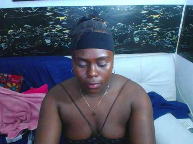 bigass-ebony webcam