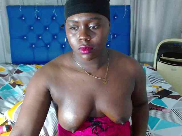 bigass-ebony webcam