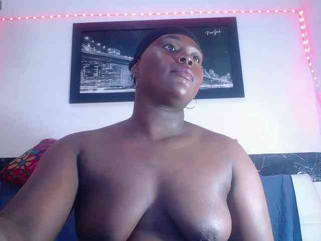 bigass-ebony webcam