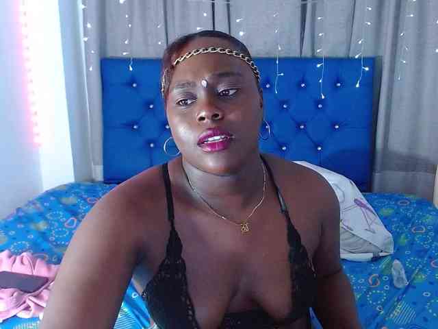 bigass-ebony webcam