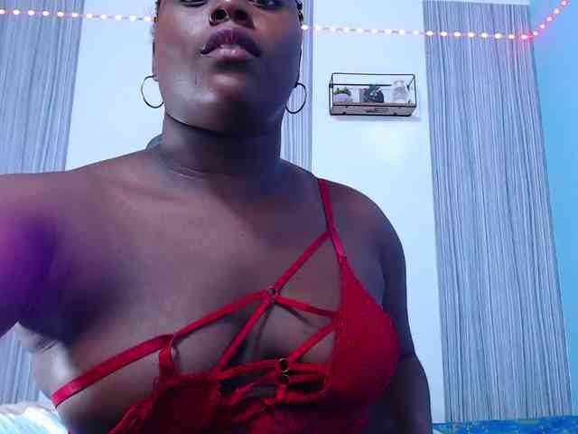bigass-ebony webcam