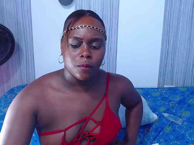 bigass-ebony webcam