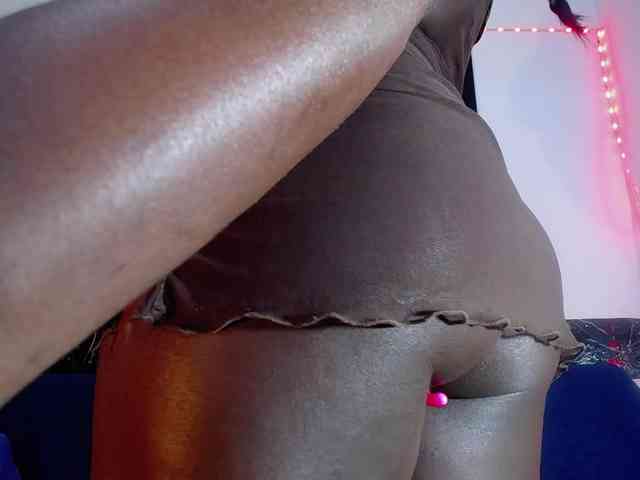 bigass-ebony webcam