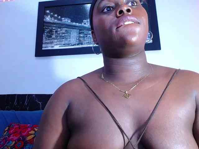bigass-ebony webcam