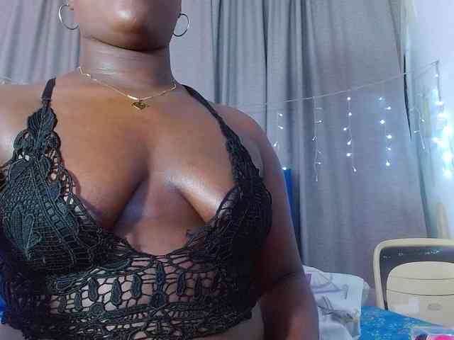 bigass-ebony webcam