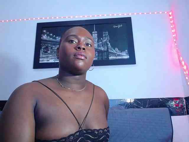 bigass-ebony webcam