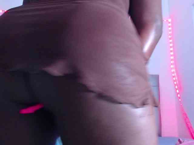 bigass-ebony webcam