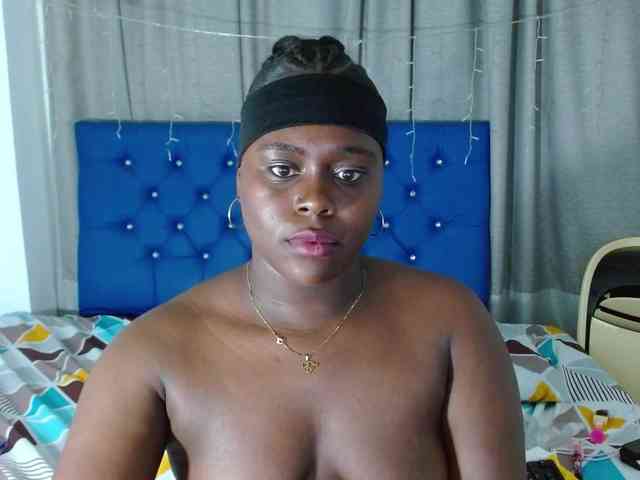 bigass-ebony webcam