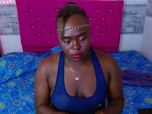 bigass-ebony webcam