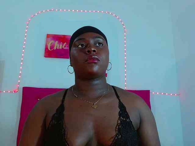 bigass-ebony webcam