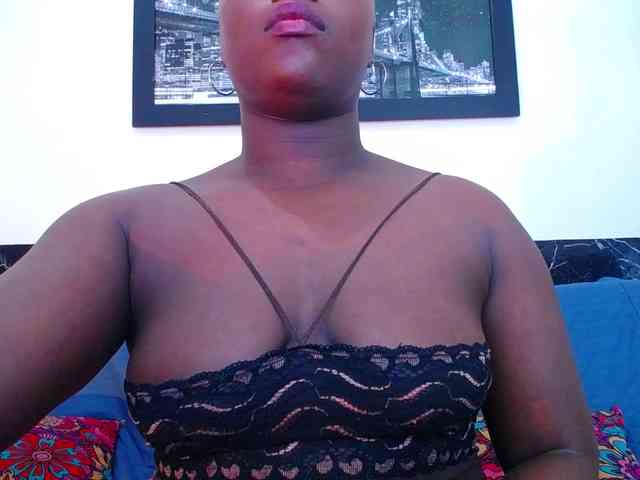 bigass-ebony webcam