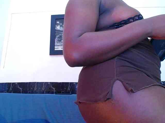bigass-ebony webcam