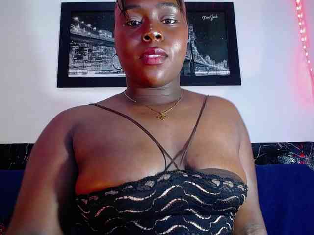 bigass-ebony webcam