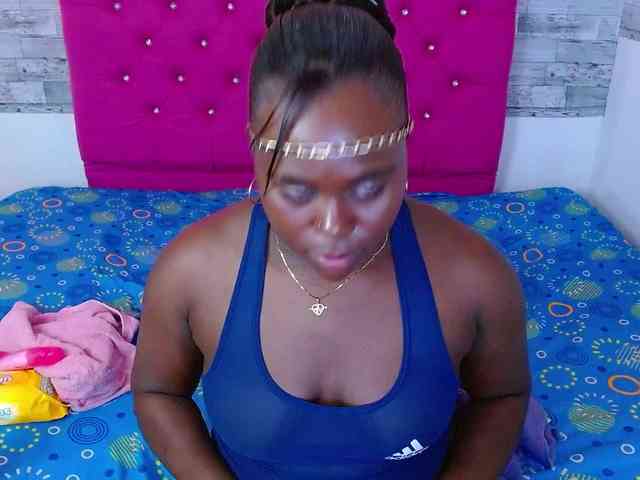 bigass-ebony webcam