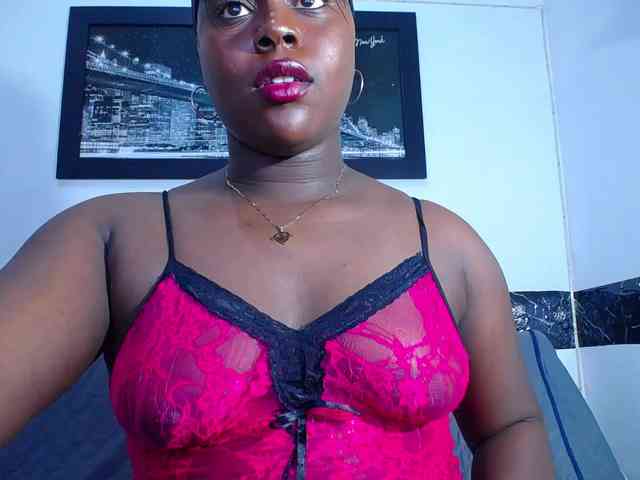 bigass-ebony webcam