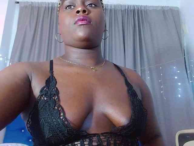 bigass-ebony webcam
