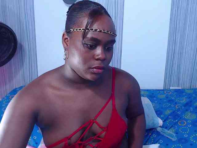 bigass-ebony webcam