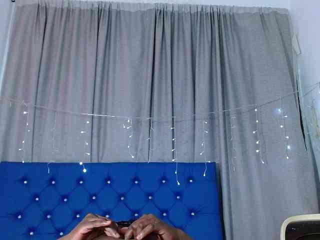 bigass-ebony webcam