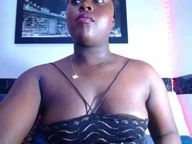 bigass-ebony webcam
