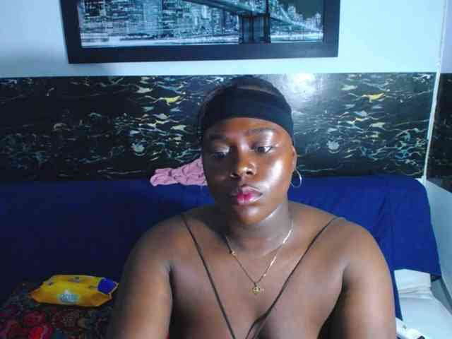 bigass-ebony webcam