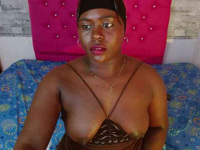 bigass-ebony webcam