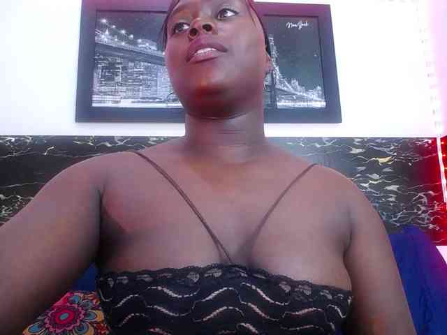 bigass-ebony webcam