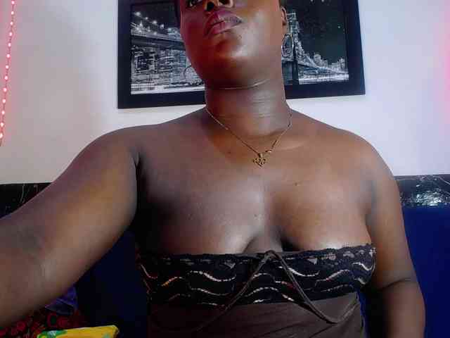 bigass-ebony webcam