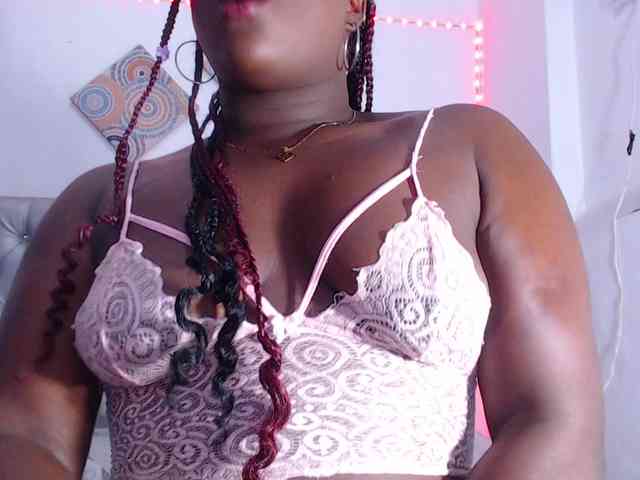 bigass-ebony webcam