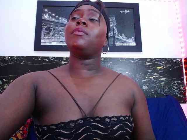 bigass-ebony webcam