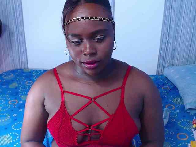 bigass-ebony webcam