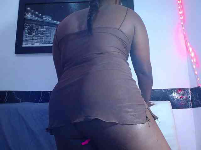 bigass-ebony webcam