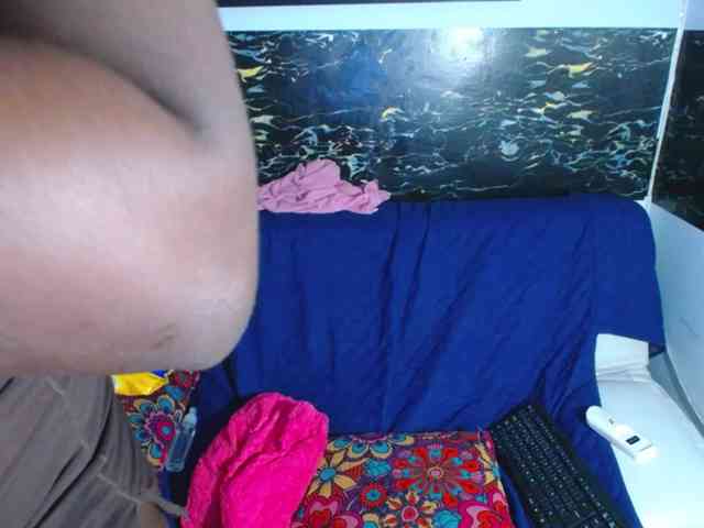 bigass-ebony webcam
