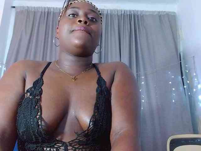 bigass-ebony webcam