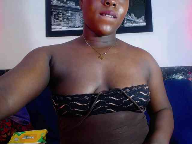 bigass-ebony webcam