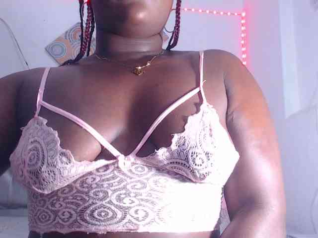 bigass-ebony webcam