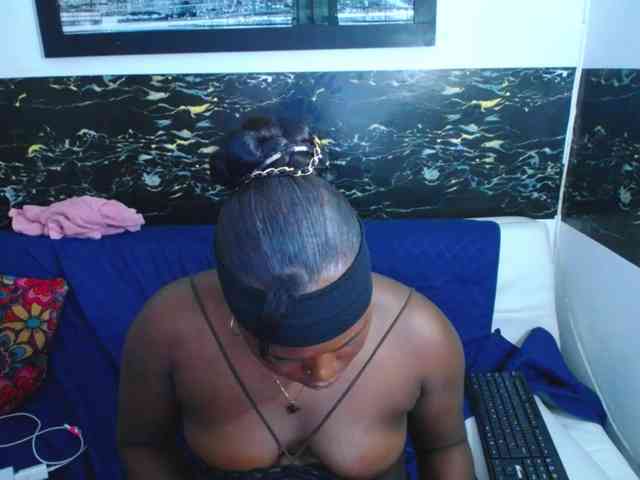 bigass-ebony
