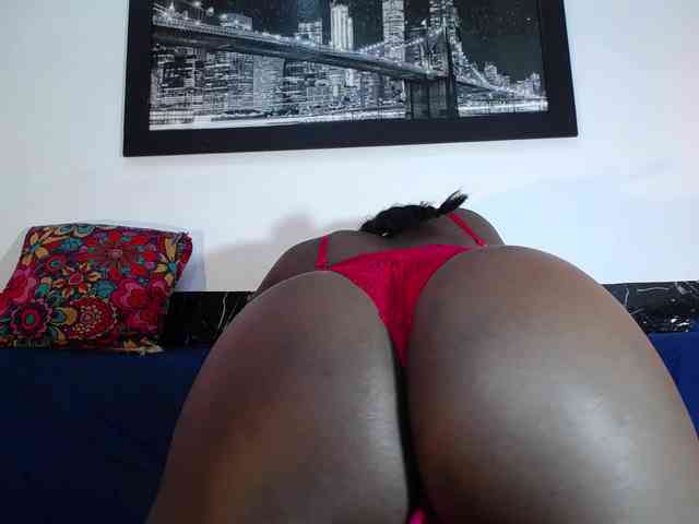 bigass-ebony webcam