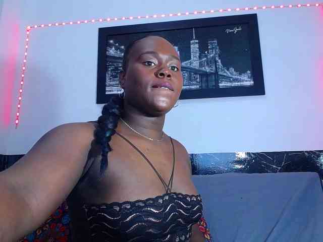 bigass-ebony webcam